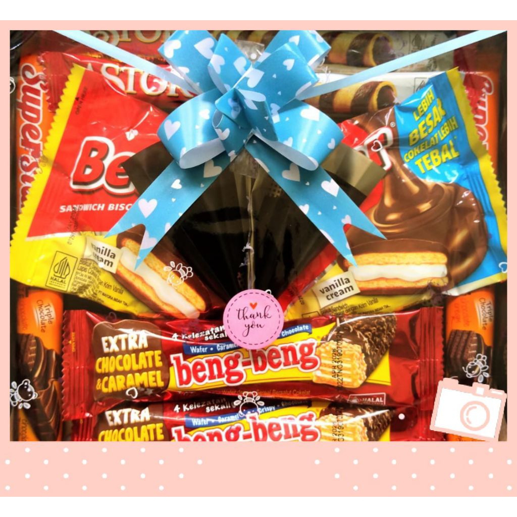 

Hampers Coklat Snack Gift Box Set Paket Ekonomis/Kado Ultah/Valentine/Wisuda/Anniversary