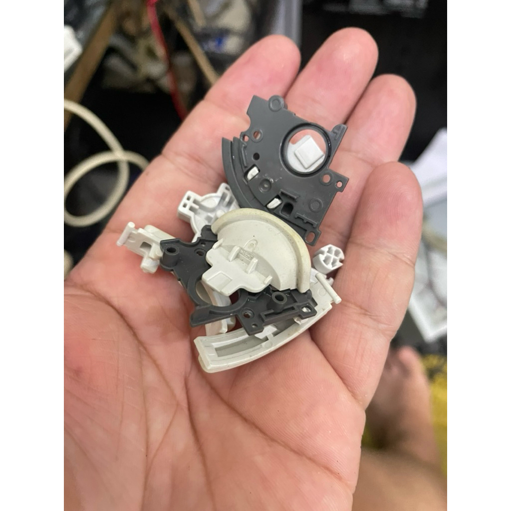 tombol plastik utk Nintendo Switch lite ori second