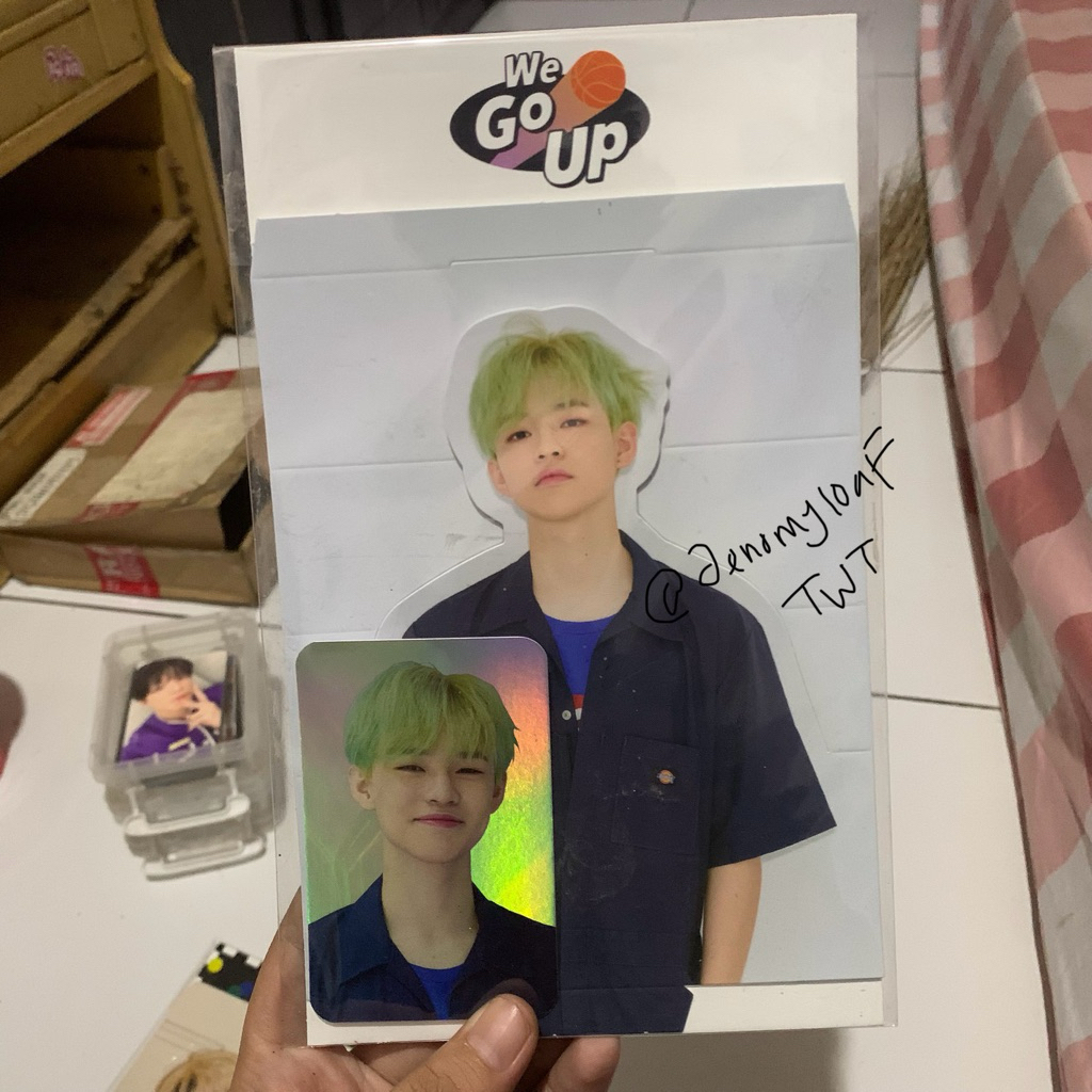 MERCHANDISE MD REMIND STANDEE HOLO WE GO UP CHENLE NCT DREAM PHOTOCARD ZHONG CHENLE OFFICIAL