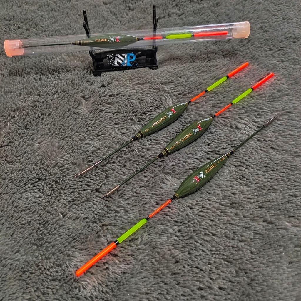 Pelampung Anti Badai X Pirates  Kenyal 003 20CM