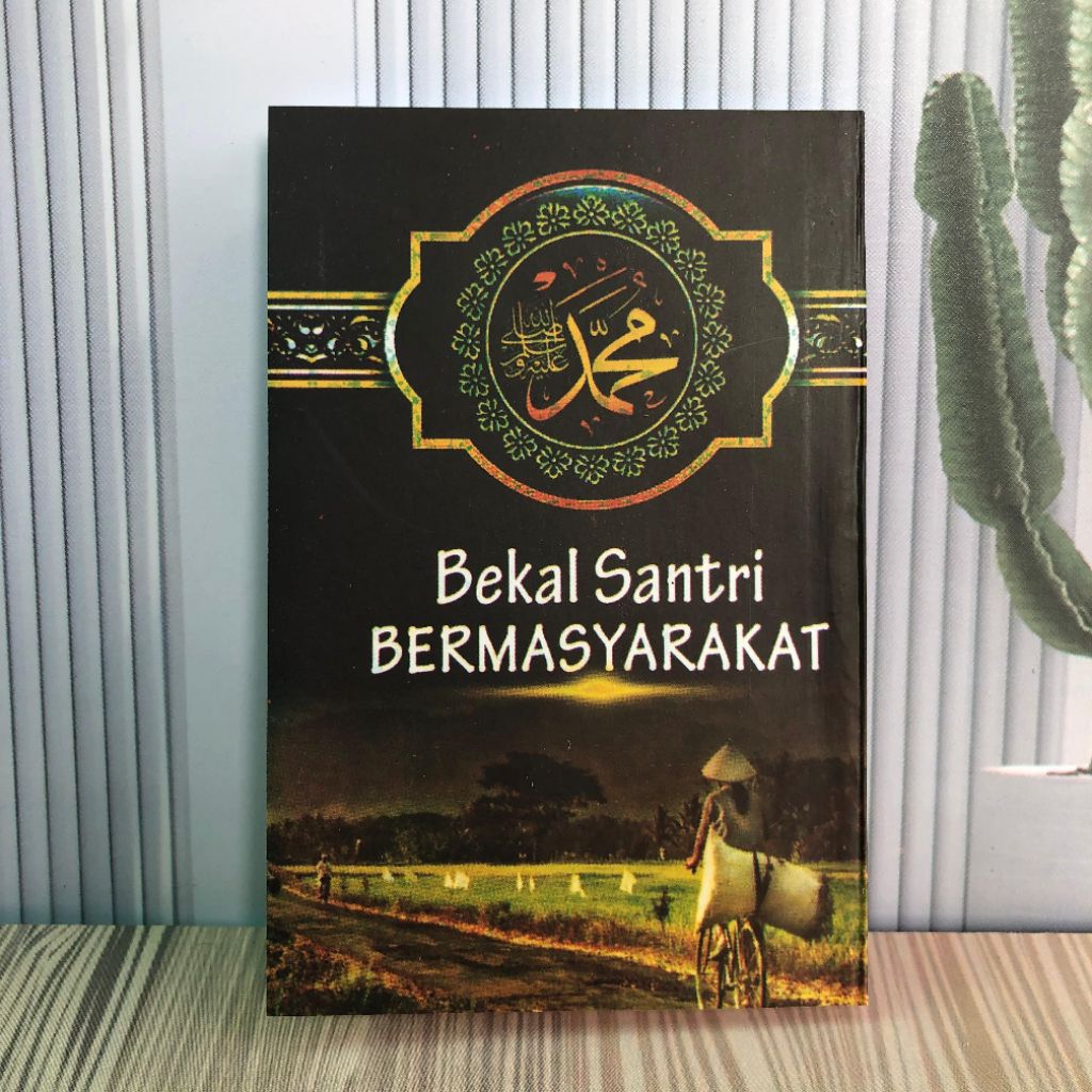 Buku Bekal Santri Bermasyarakat