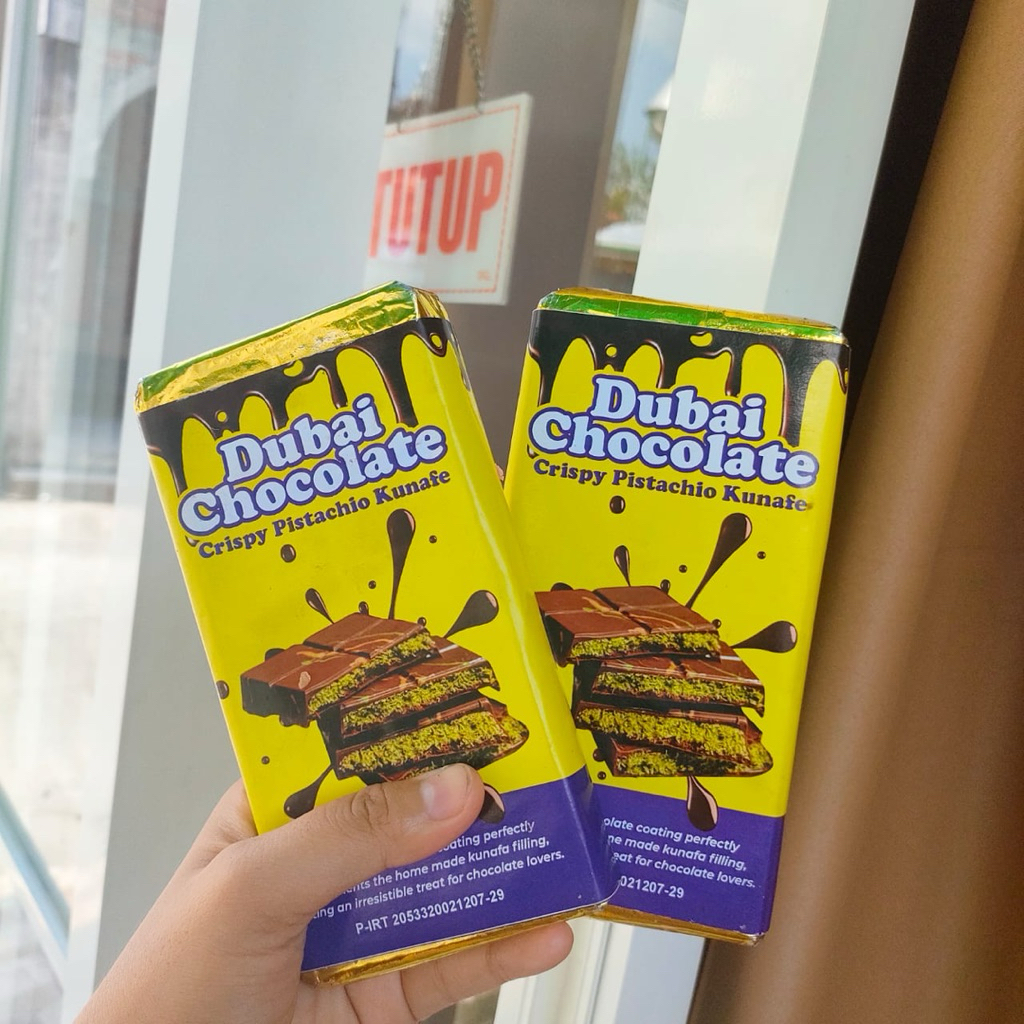 

Coklat dubai pistachio kunafe