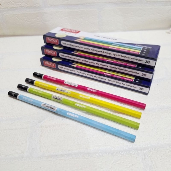 

1 Kotak Pensil 2B M2000 M2B-700S Isi 12 Pcs
