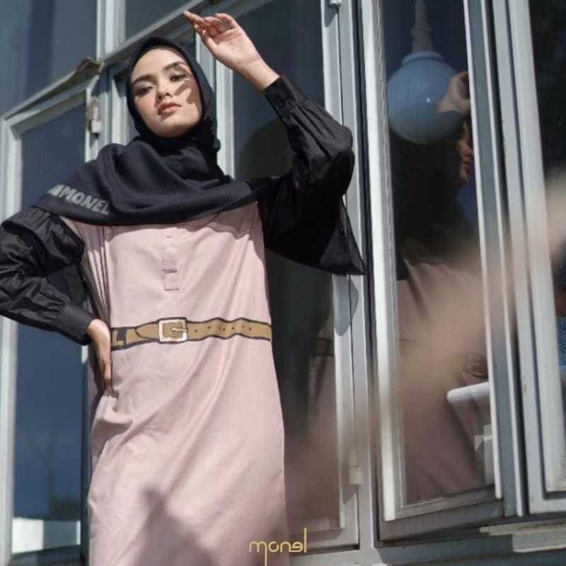 [MONEL] Aime Midi Dress