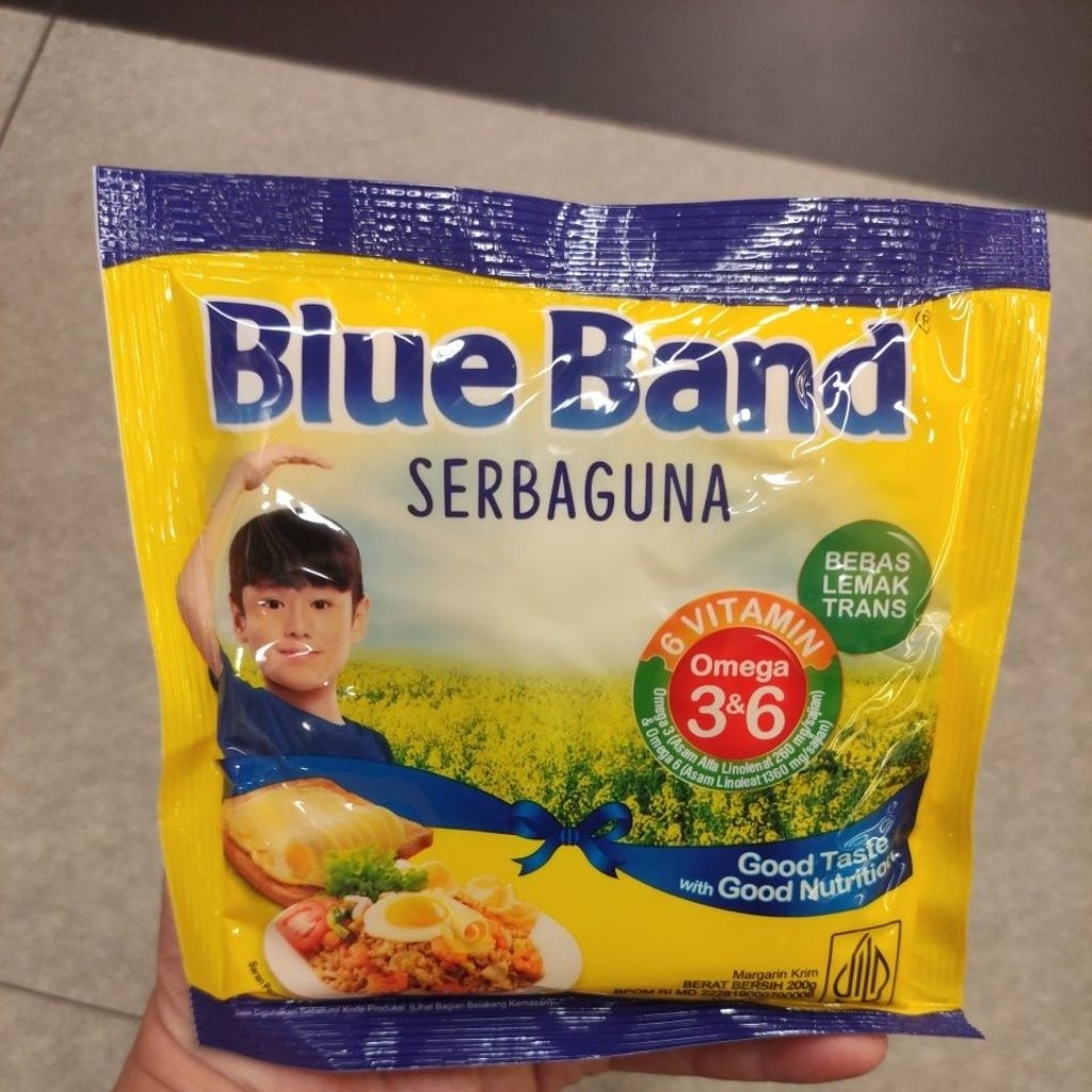 

BLUEBAND SERBAGUNA MARGARIN KRIM POUCH 200gr