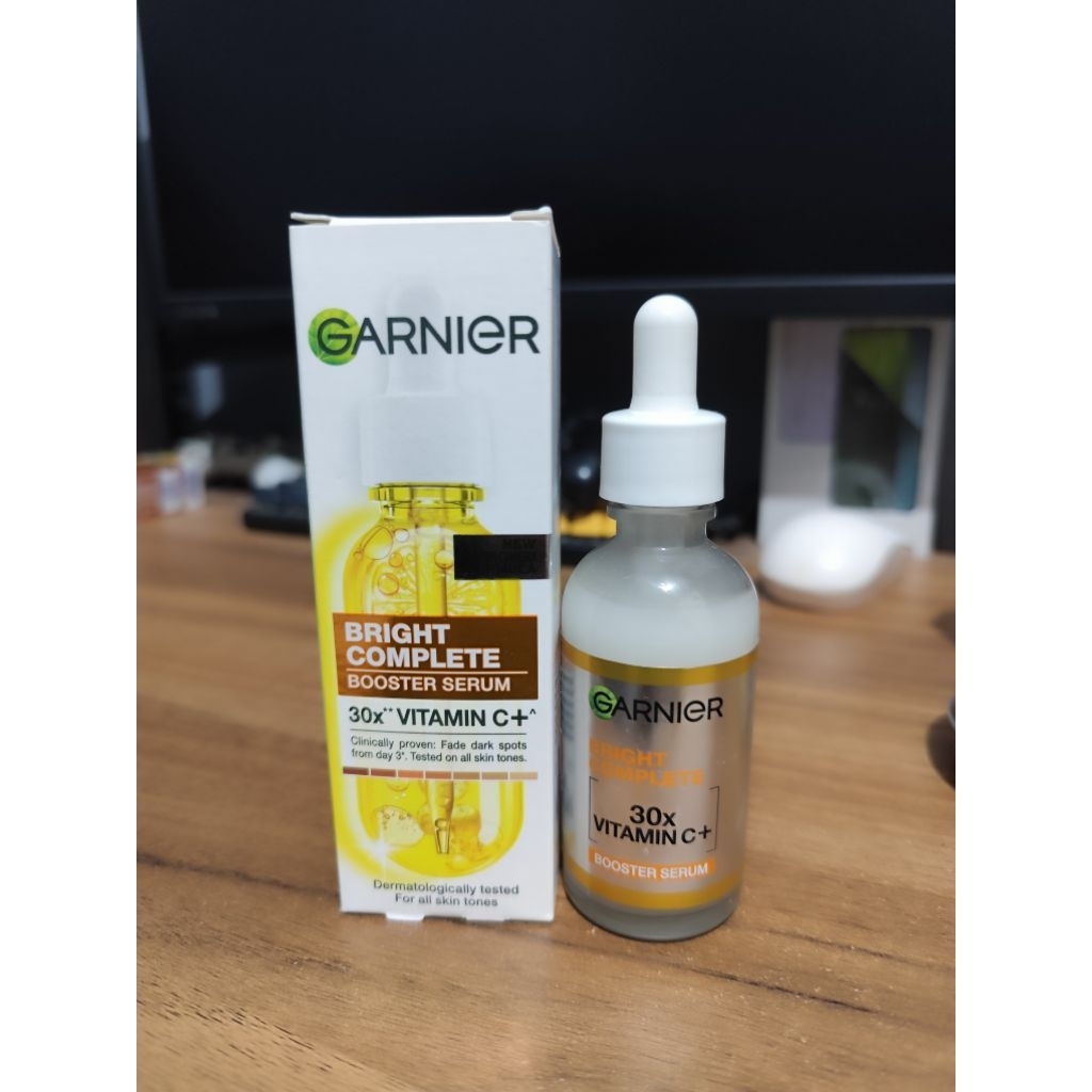 GARNIER Serum Vitamin C Bright CompleteVitamin C 30x Booster Serum Skincare 50 ml