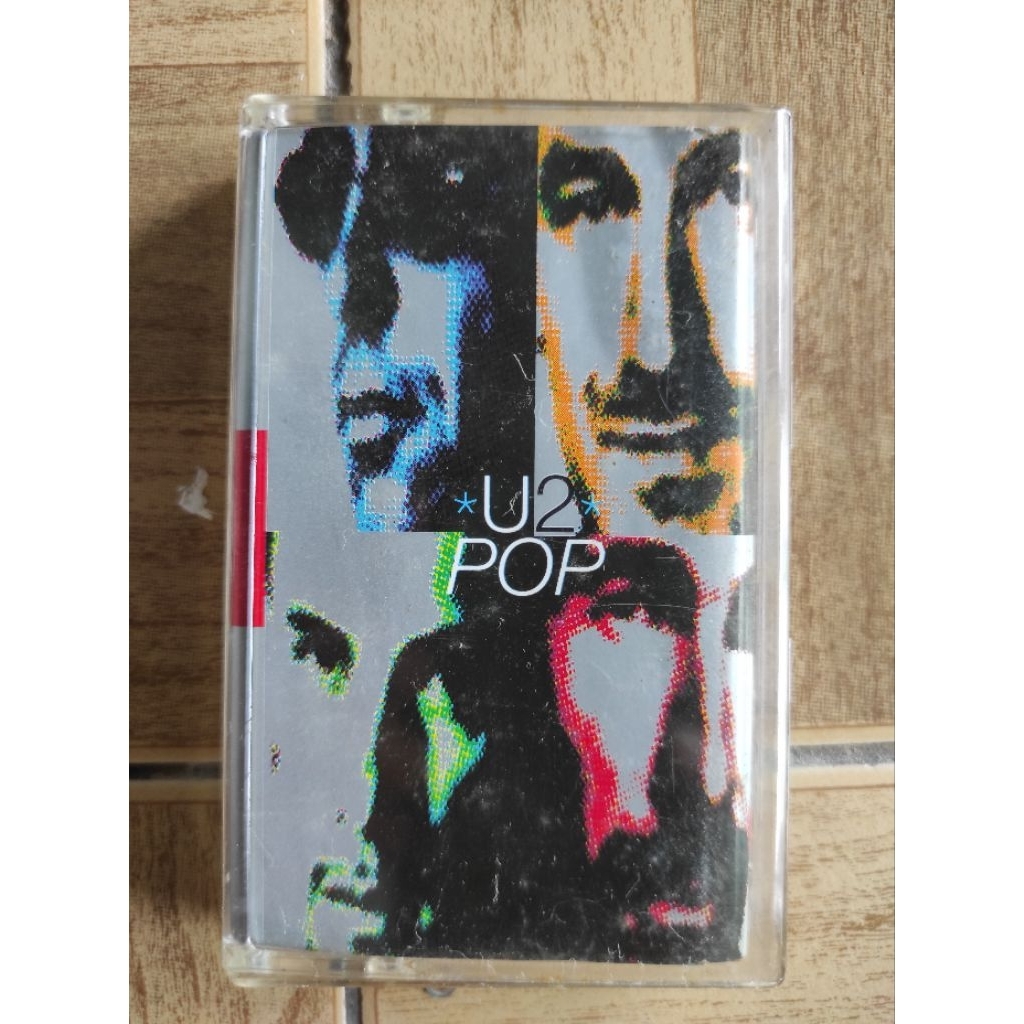 kaset pita U2 "pop"