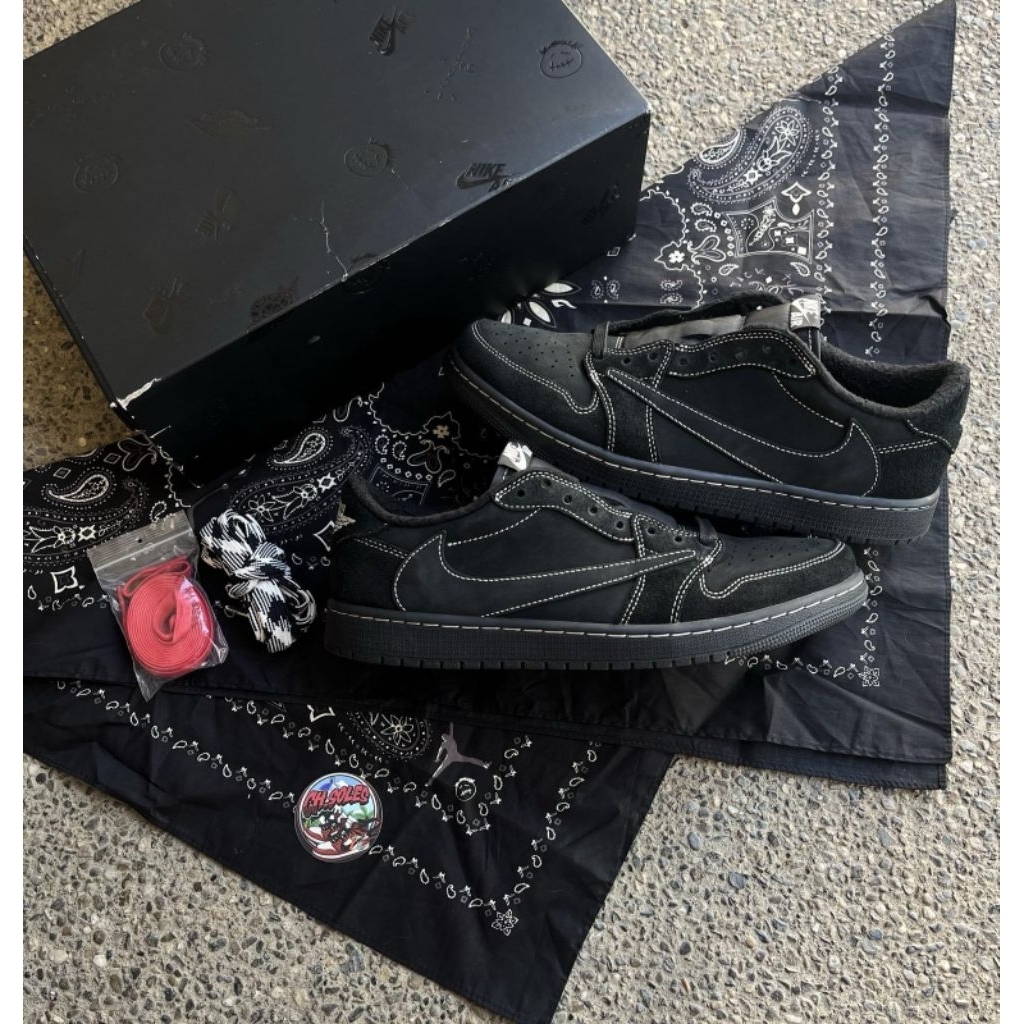 Nike Air Jordan 1 Low SP x Travis Scott Black Phantom BNIB