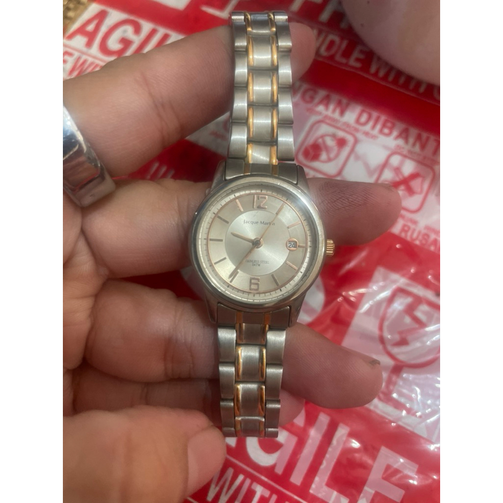 Jam tangan wanita JACQUE MARTIN