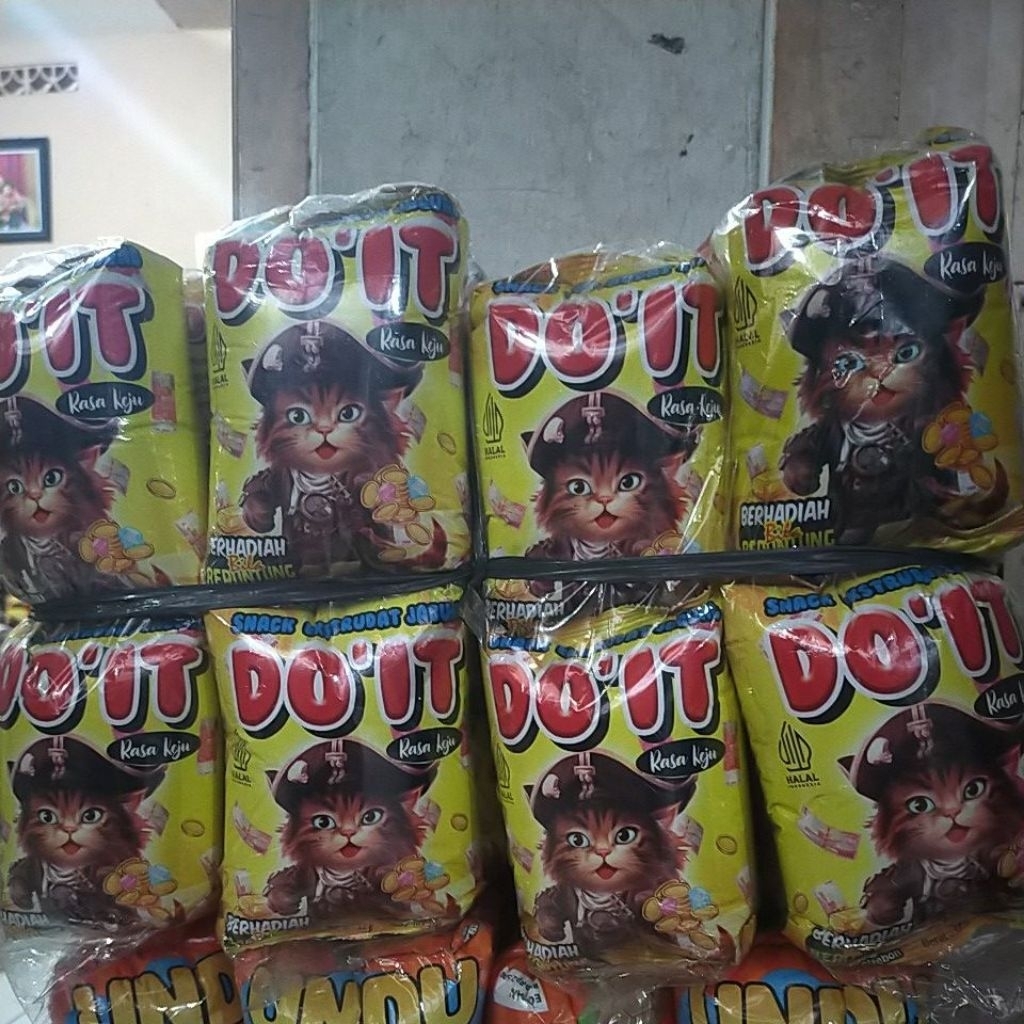 

DO' IT / Snack BERHADIAH / 1 bungkus isi 10 pcs