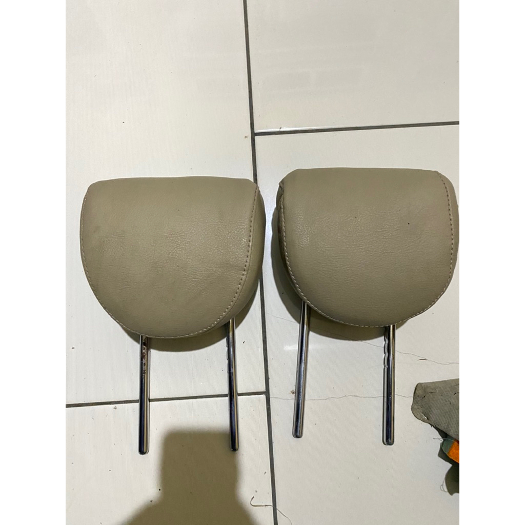 headrest jok belakang ertiga 2012-2014 ori copotan.