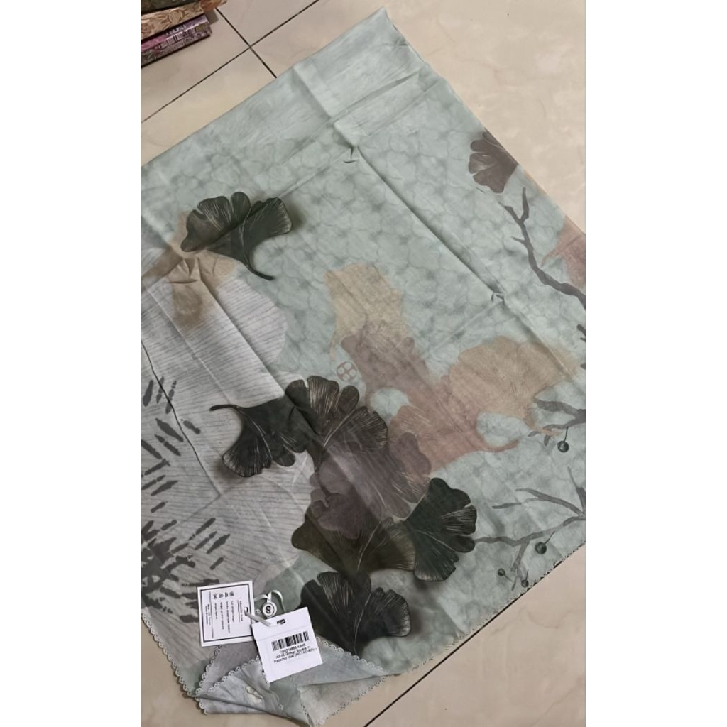 Buttonscarves Ginko pistachio