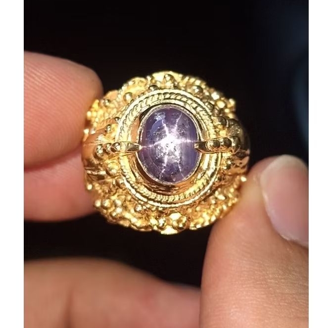 Natural purple sapphire srilanka / morah kecubung ceylon