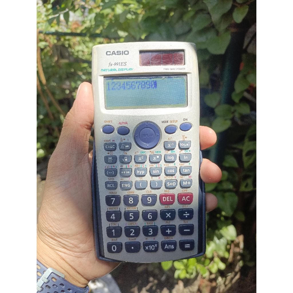 

Kalkulator Casio fx-991ES