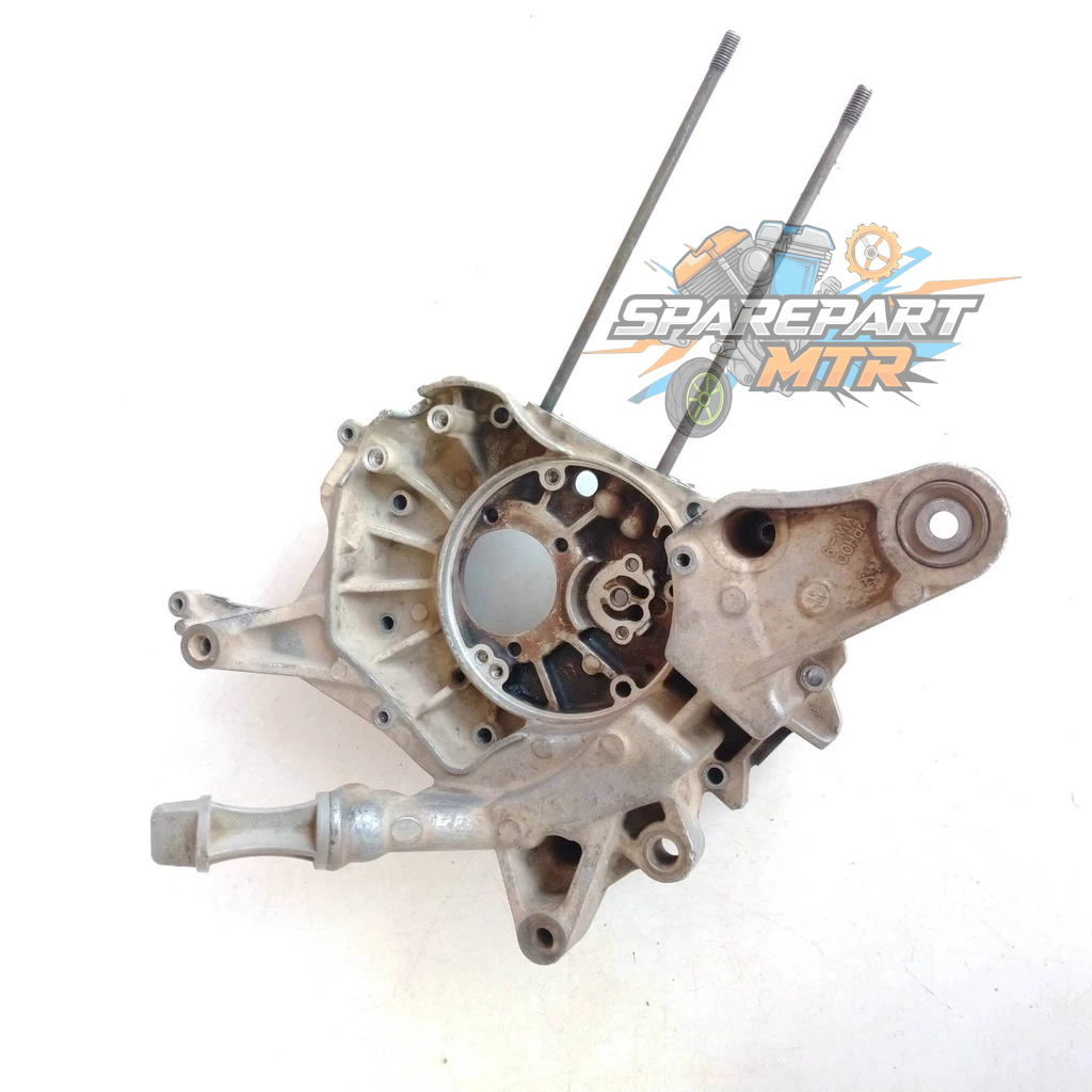CRANKCASE KRENGKES KANAN MIO M3 MIO Z 125 ORIGINAL BEKAS KALTER BLOK TENGAH KRENGKES KANAN MIO M3