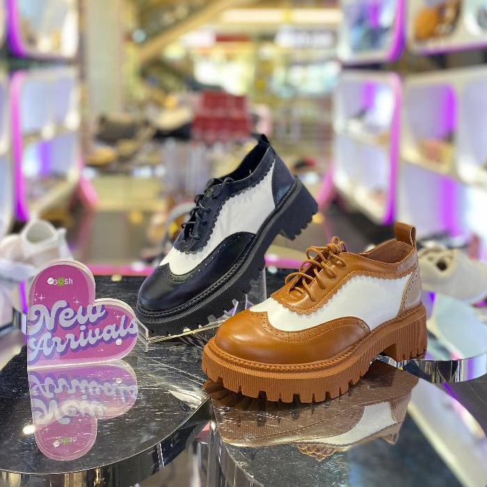 [DAPAT PAPERBAG] READY Sepatu GOSH ART 592