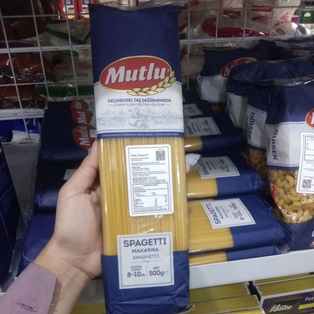 

MUTLU SPAGETTI MAKARNA BERAT BERSIH 500 GR