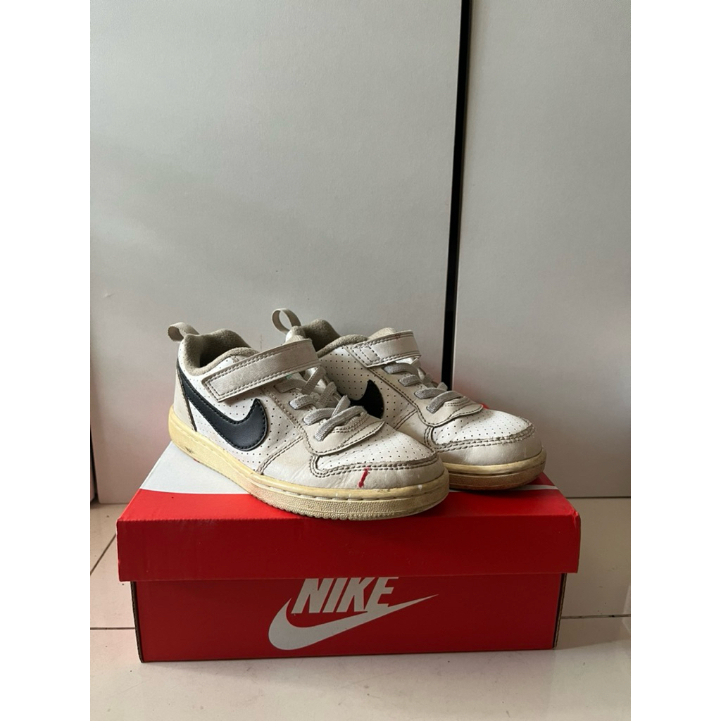 preloved sepatu nike anak TK laki cowok