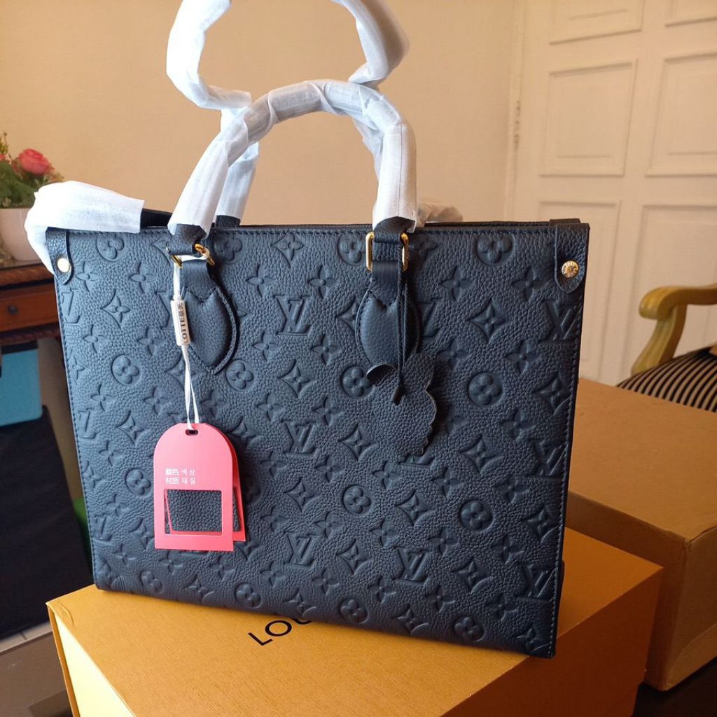 Tas hitam mutu  (OnTheGo)