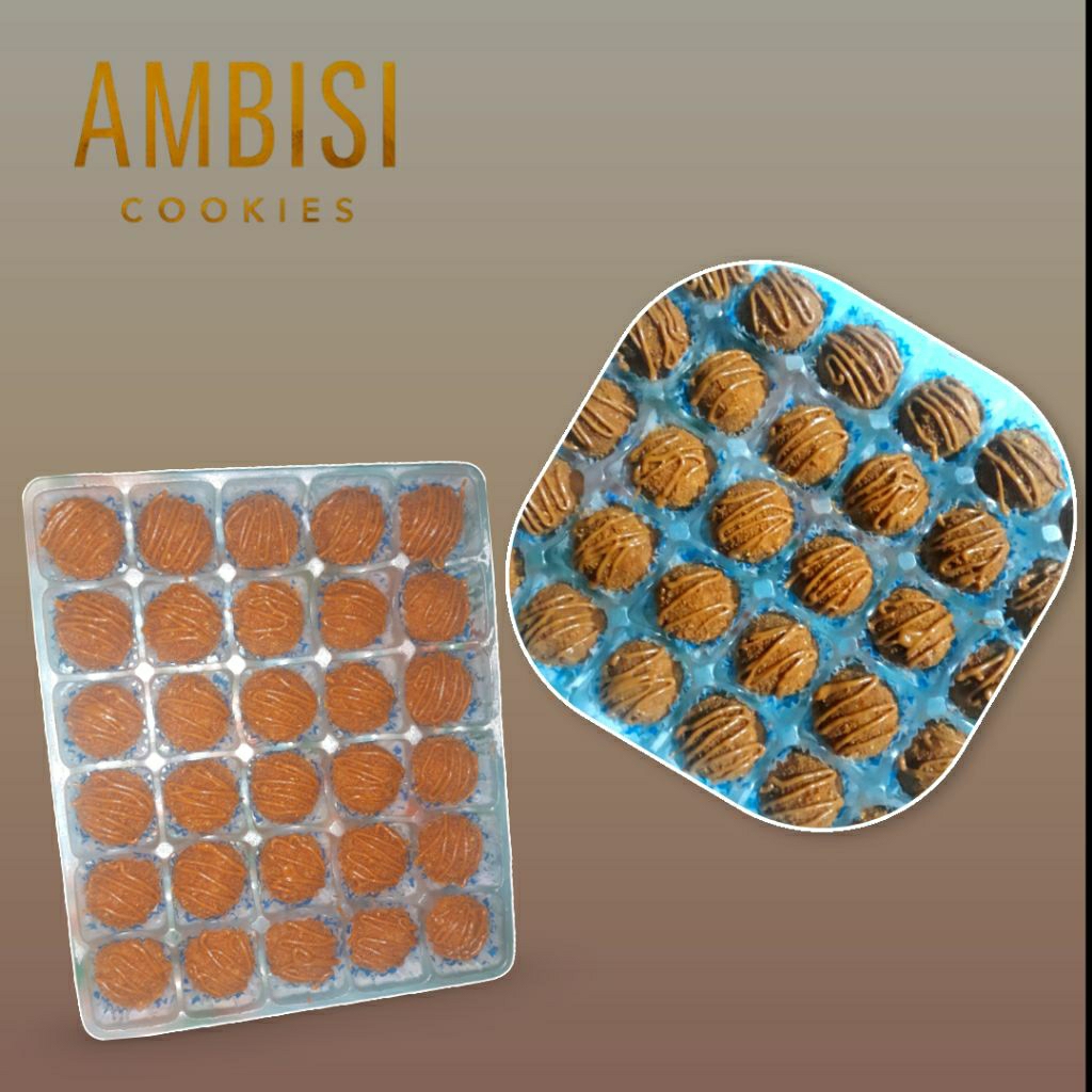 

AmbiSi Cookies | Lotus Biscoff Ball