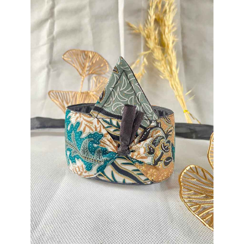 Blangkon Ikat Motif Batik Ambon