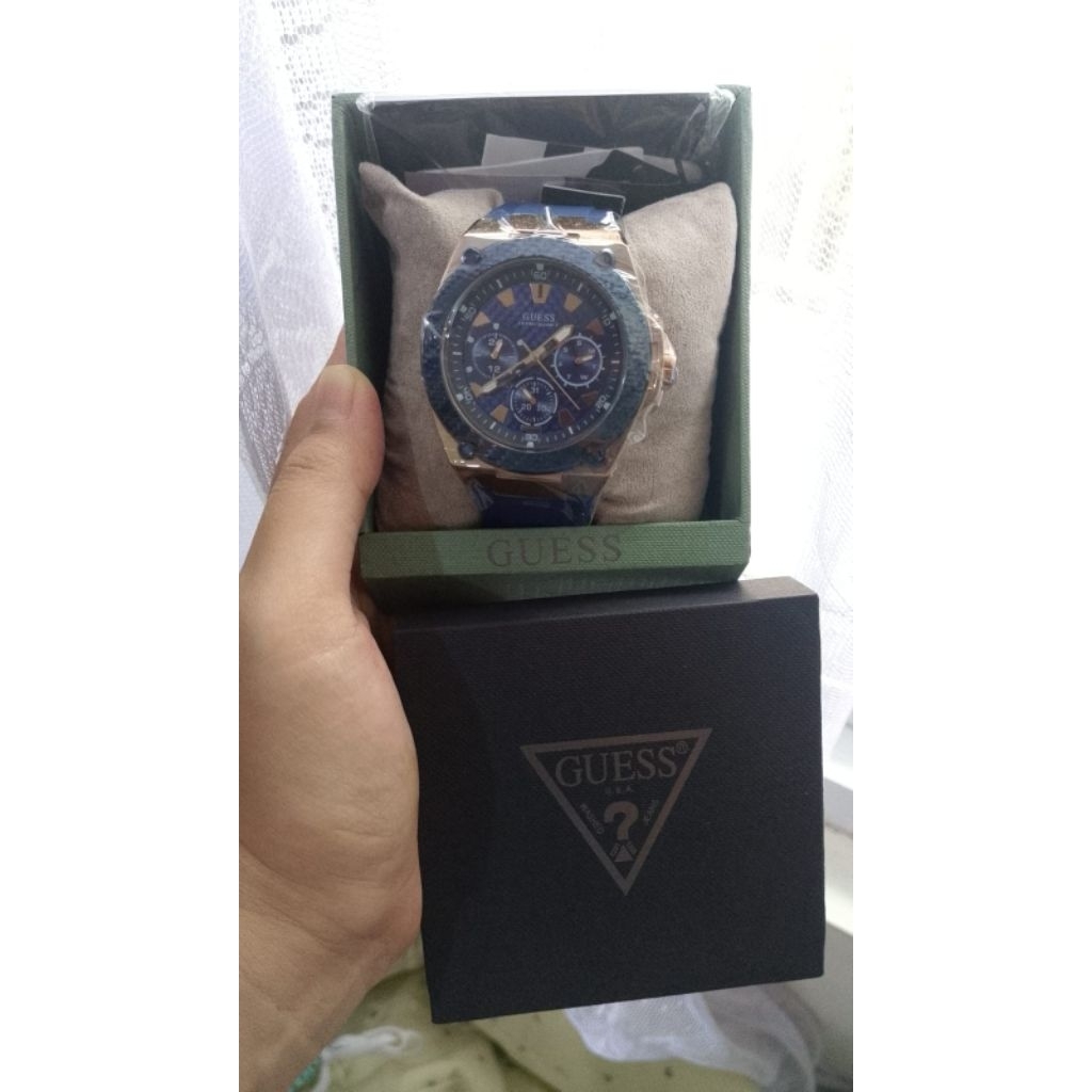 Jam tangan asli guess
