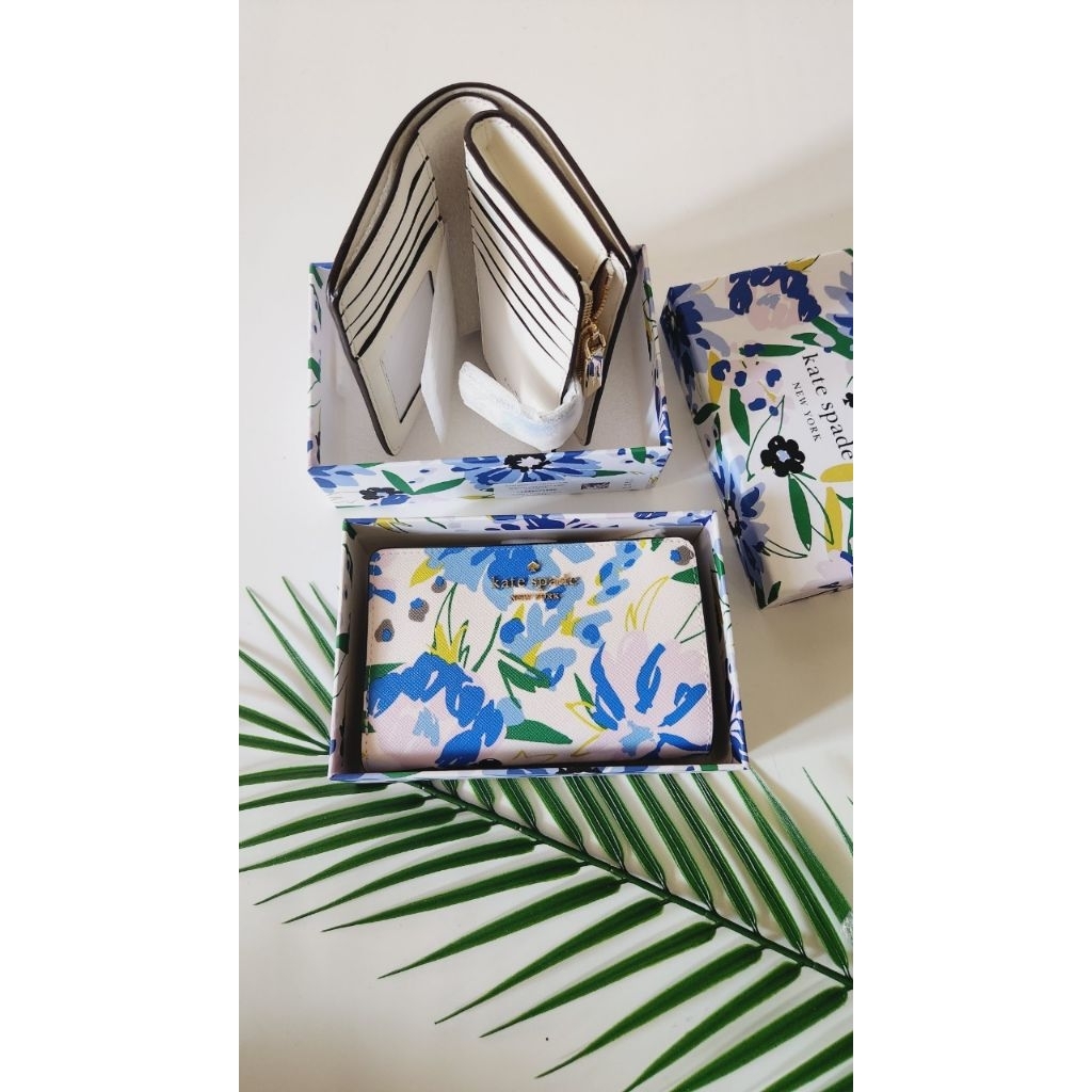 Ks medium bifold wallet cream multi