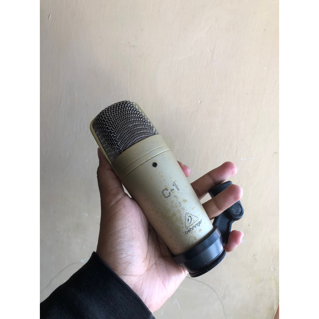 Mic Condesor Behringer C1