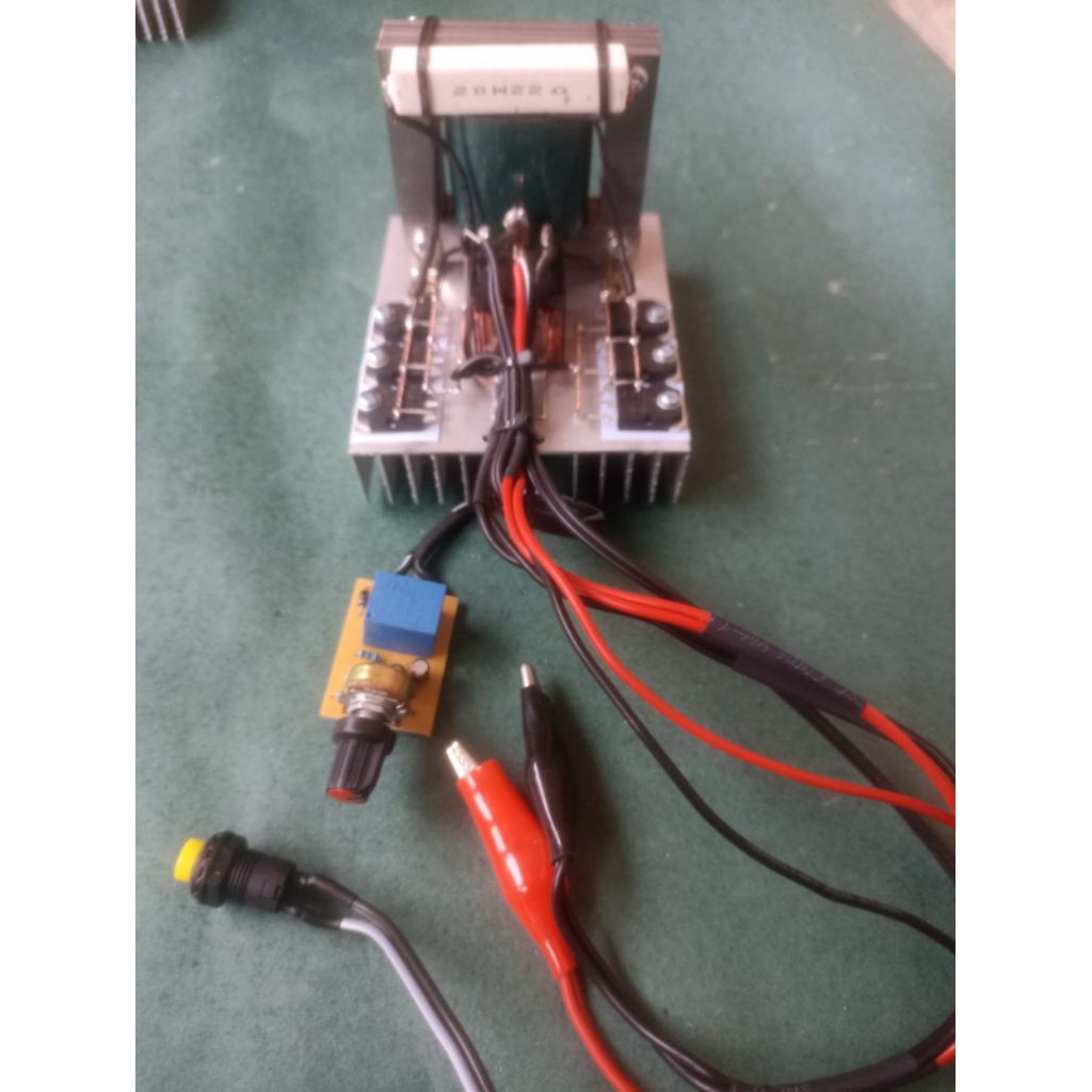 Inverter PAC 6transistor flip-flop