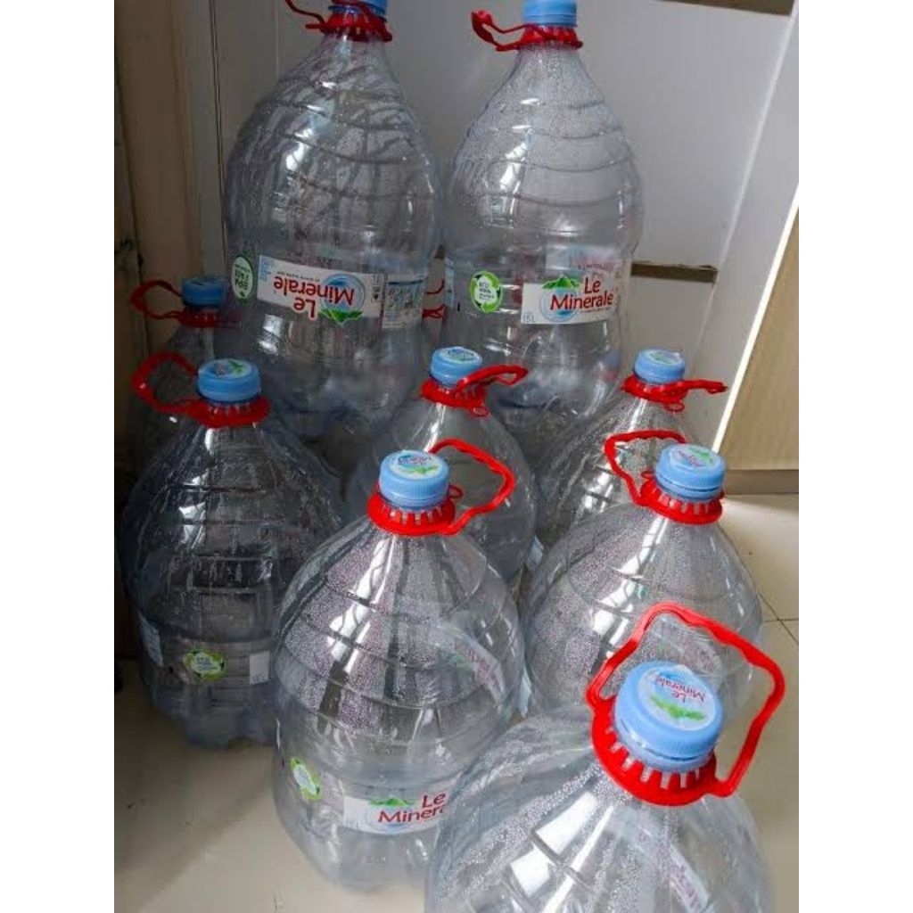 

Galon Le Minerale 15L Kosong