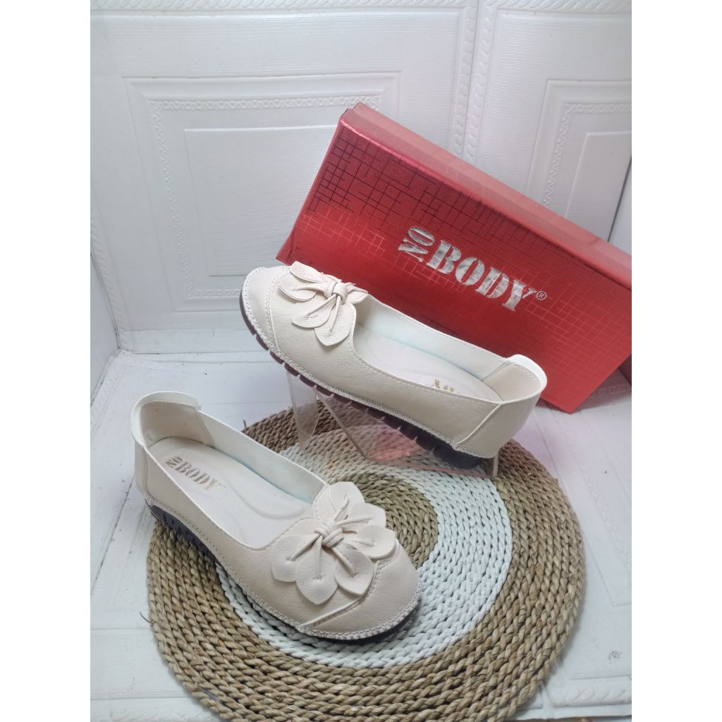 sepatu wedges import wanita no body 6082