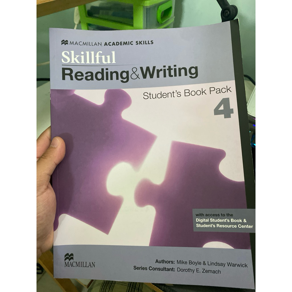 

Macmillan Skillful Reading & Writing Student’s Book