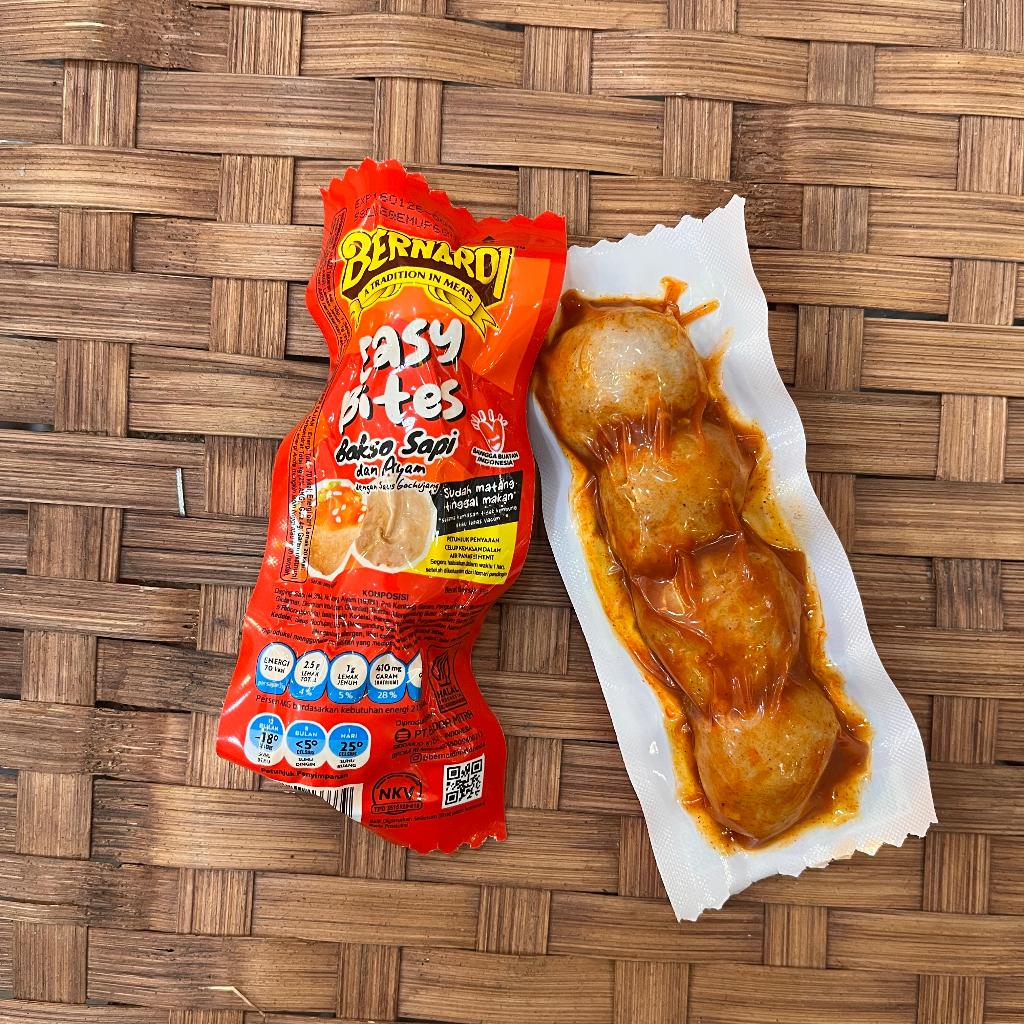 

BERNARDI EASY BITE BAKSO SAPI GOCHUJANG 55G (8997207133339)