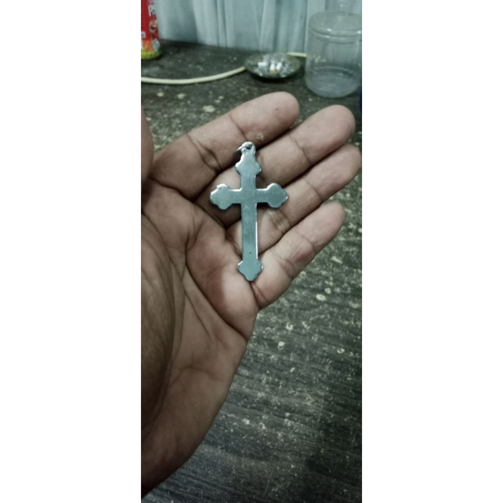 kalung biji timun+mainan kalung salib titanium