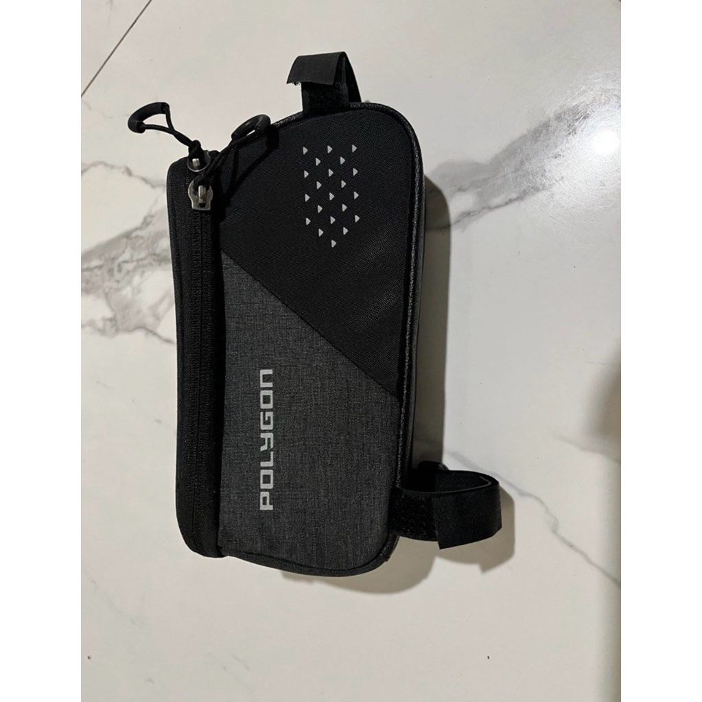 tas sepeda polygon hitam