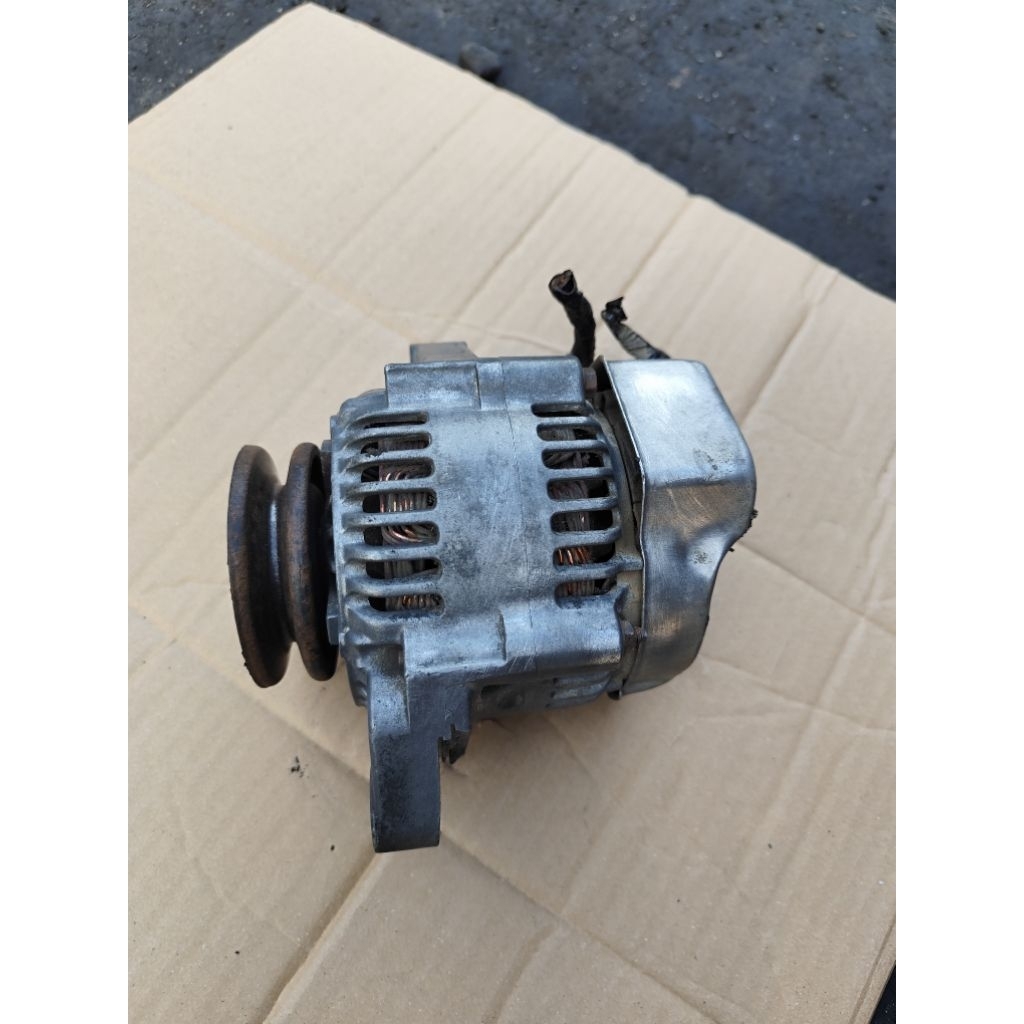 dinamo ampere IC orry Denso Daihatsu zebra-espazz asli original