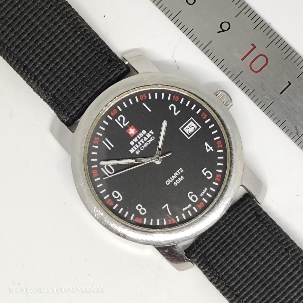 Jam Swiss Military by Chrono 2610 Swiss Made Bekas