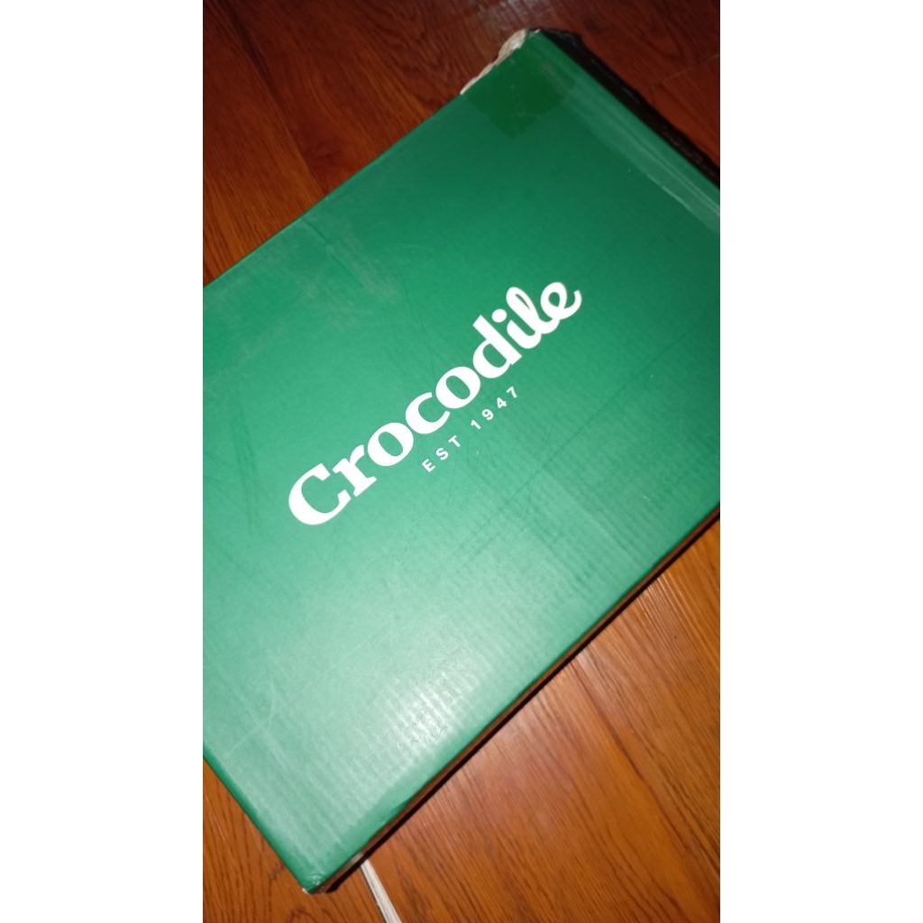 Sepatu Pria Crocodile