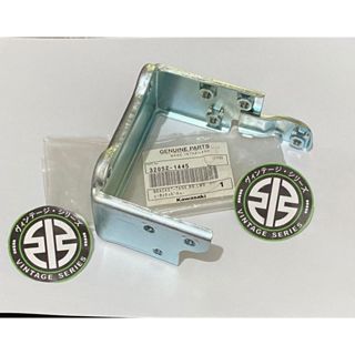 BRACKET DUDUKAN AKI BREKET DUDUKAN TANGKI JOK AKI NINJA RR OLD ZX RR NEW ORIGINAL KAWASAKI 32052-144