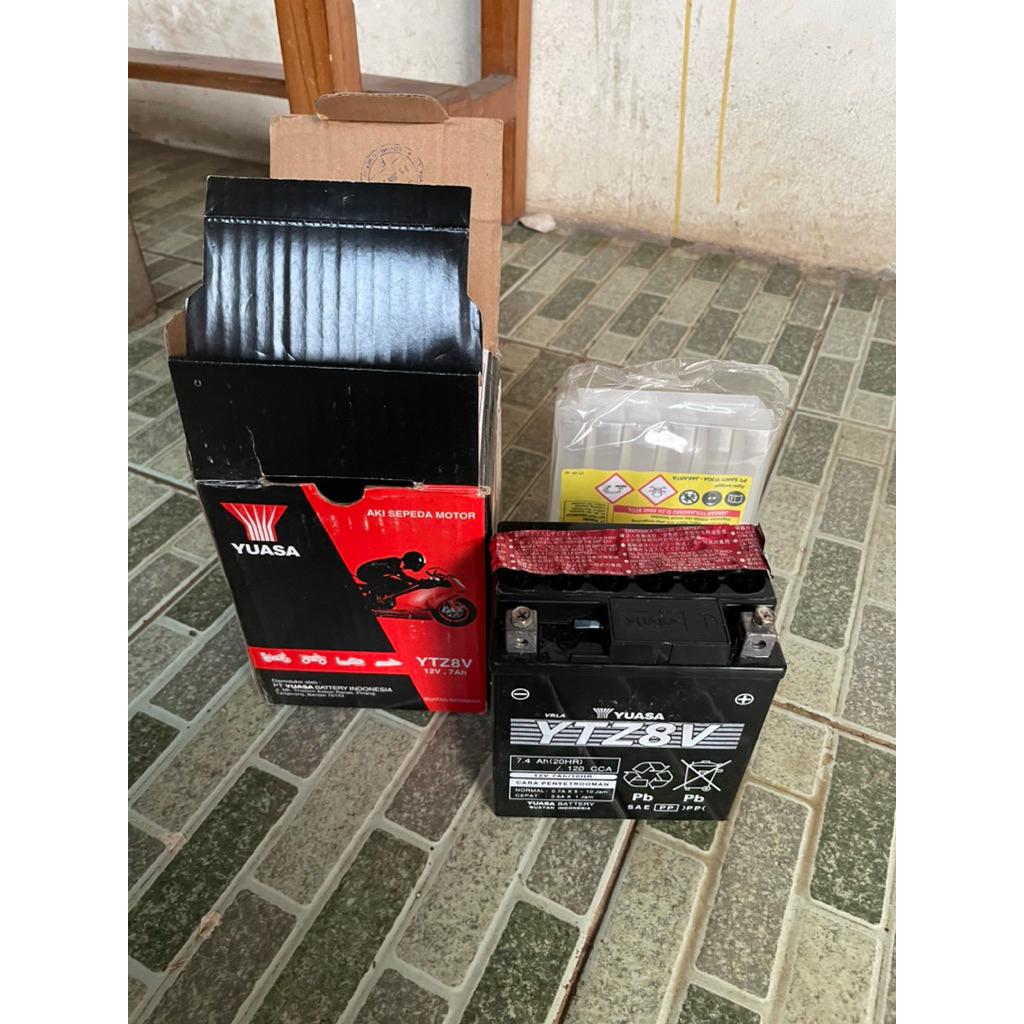 Aki yuasa ytz8v