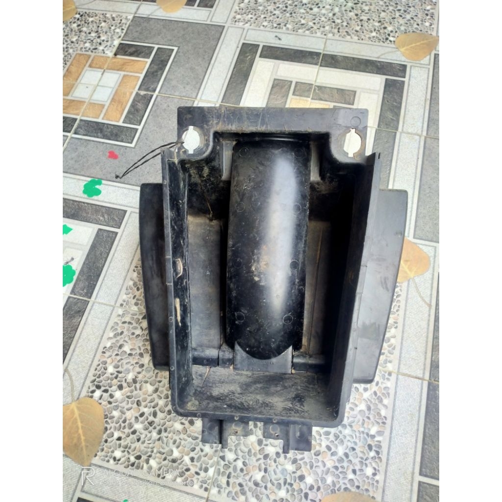 bagasi bawah jok Kawasaki ZX130