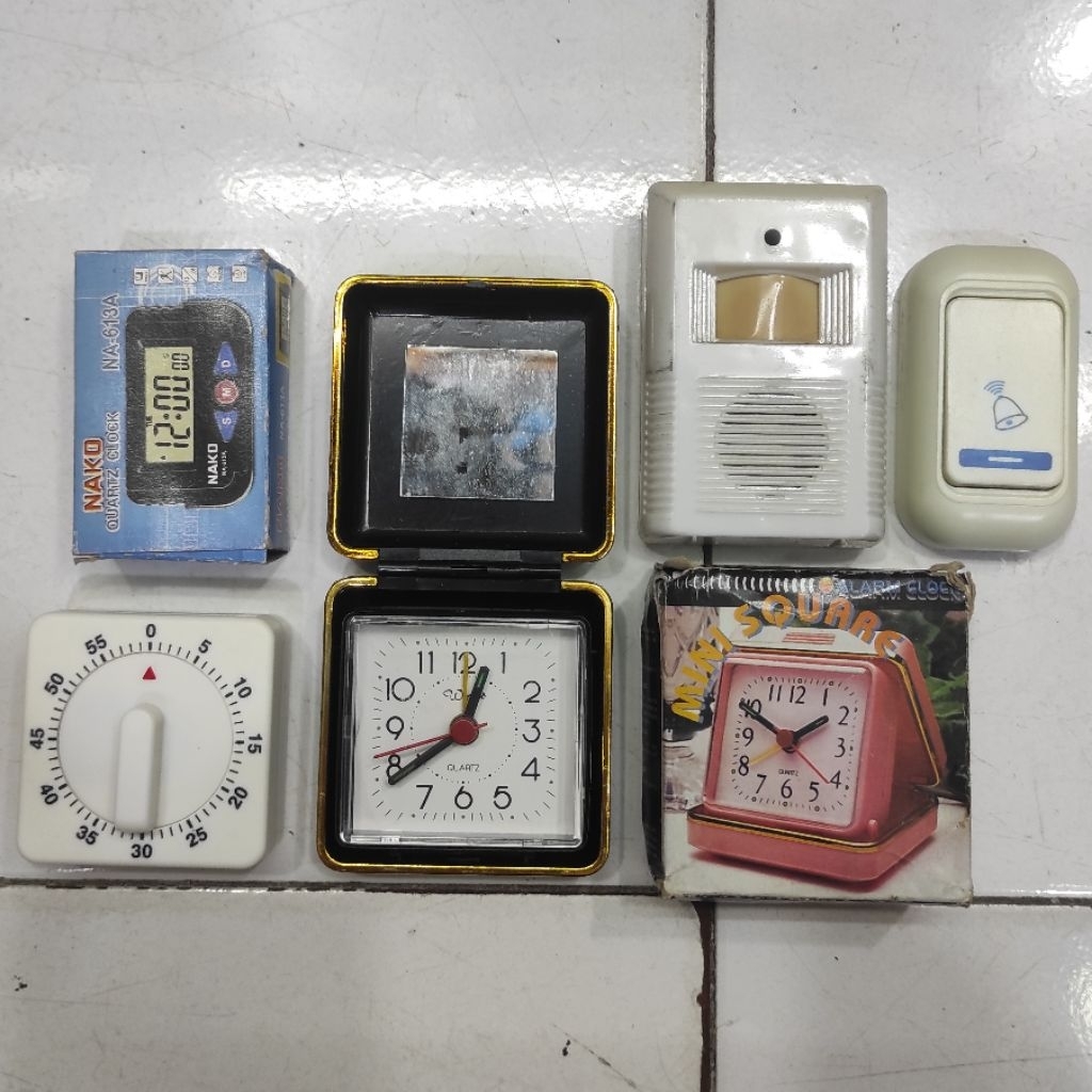 

Set 4 Jam Timer Bel Pintu RUSAK Untuk Mainan / Afkir