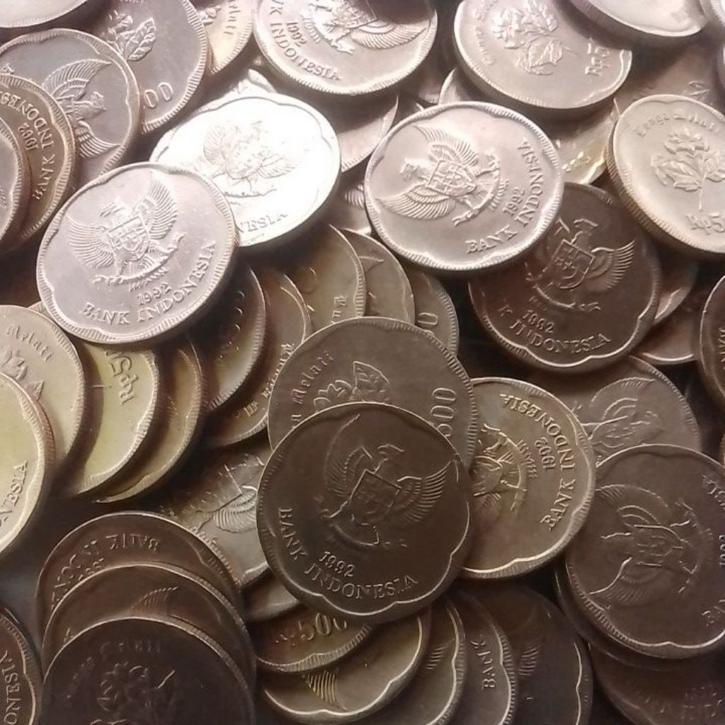 UANG KUNO KOIN 500 RUPIAH MELATI KUNING TAHUN 1992