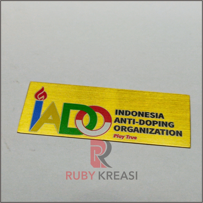 

plat nama logo kuningan custom