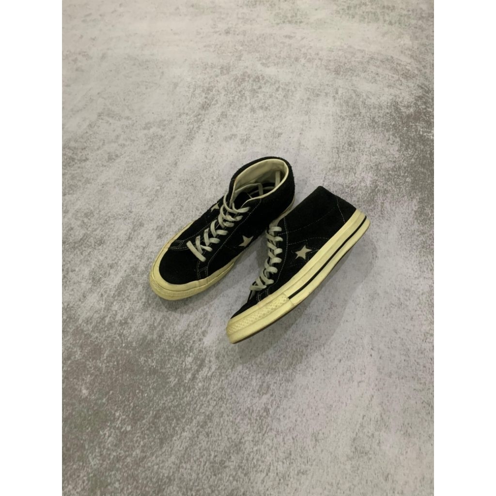 converse one star mid suede