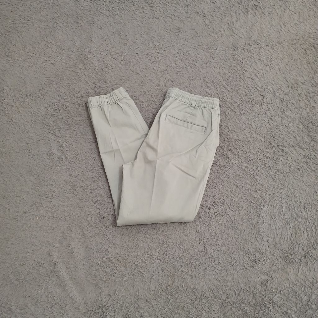Celana Panjang Jogger Chino SPAO