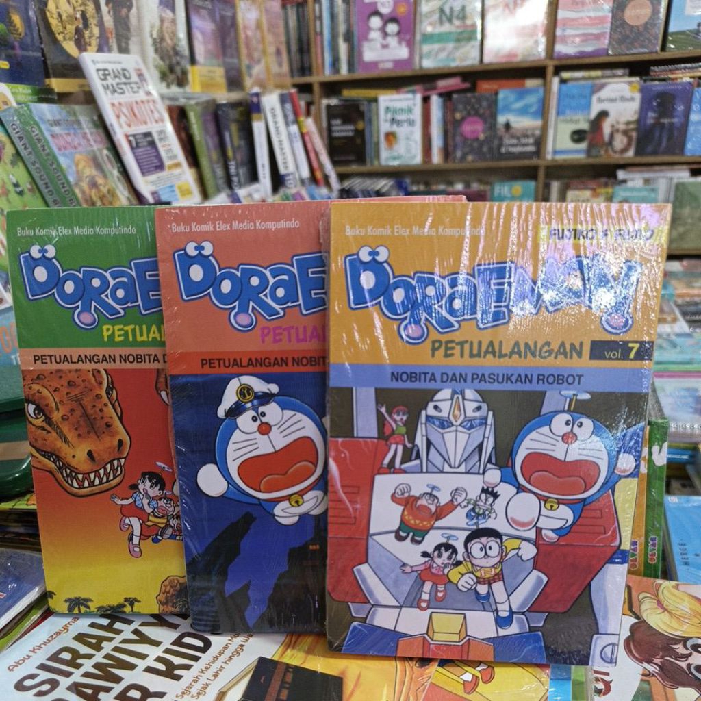 Original. Komik Petualangan Doraemon