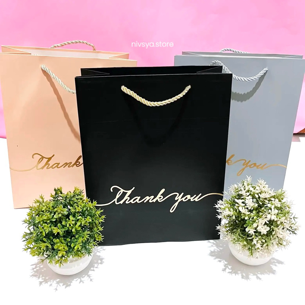 

Paper Bag Kertas 19x9 cm Sedang Gift Bag Souvenir Hadiah Ulang Tahun Wedding Hampers Lucu dan Elegan