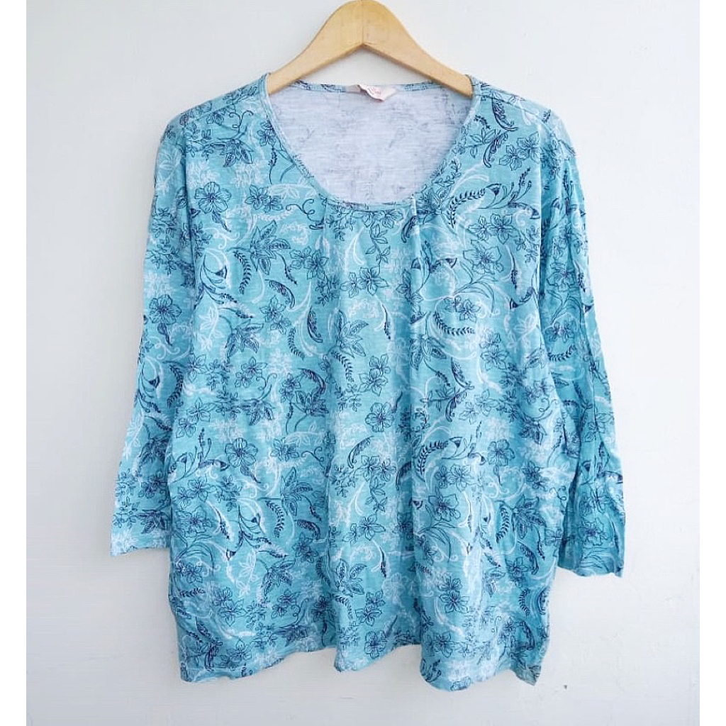 ATASAN KAOS LD 140 CM