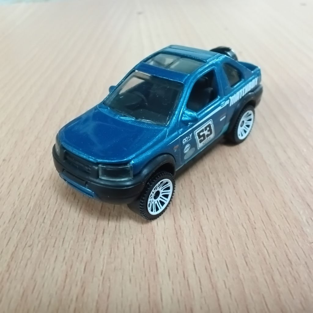 Diecast Loose Matchbox Mbx Land Rover Freelander Biru